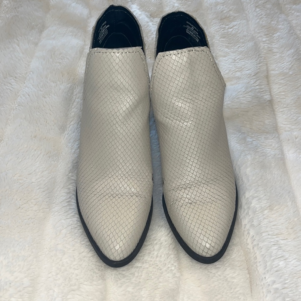Steve Madden booties